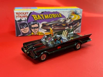 CORGI Batmobile 267 4th Edition issue in Great Condition W/ Repro Box🔥🔥🔥 - Image 1 of 4