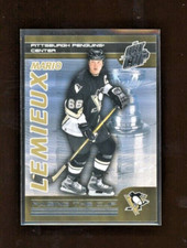 2003-04 Pacific Quest for the Cup Raising the Cup #15 Mario Lemieux