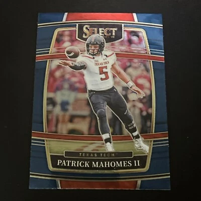 2022 Panini Select Draft Picks #26 Patrick Mahomes II Blue (Retail Base) - Image 1 of 2