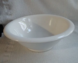 Tazón para servir Jackson Vitrified China blanco mediano 9"x3,5" usado en excelente estado EE. UU. - Imagen 1 de 6