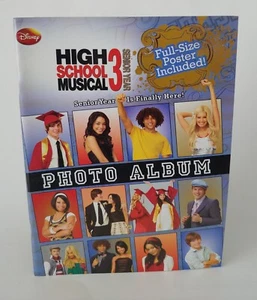 HIGH SCHOOL MUSICAL 3 SENIOR YEAR PHOTO ALBUM BOOK WITH FULL SIZED POSTER - Bild 1 von 3
