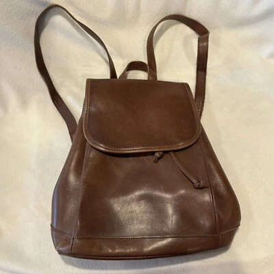 Mochila Mochila De Colección LL Bean Castaño Marrón Cuero Genuino con Cordón Usada en Excelente Condición Foto 1 de 4