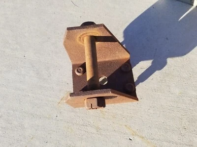 1968 1969 1970 DODGE ЗАРЯДНОЕ УСТРОЙСТВО PLYMOUTH ЛИСТ ПРУЖИНА ПЕРЕДНИЙ ГЛАЗ БОЛТ ПОВОРОТНАЯ ПОДВЕСКА 1 - Изображение 1 из 4