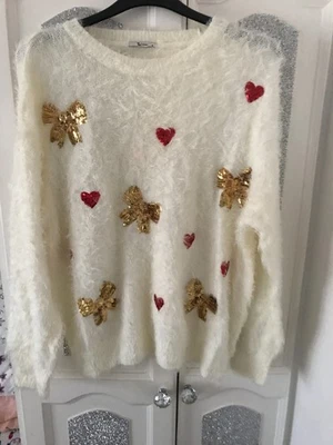 LADIES XMAS BOWS /LOVE HEARTS JUMPER SIZE 18 - Image 1 of 4