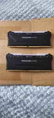 Corsair Vengeance RGB PRO 32 Gb 2×16 Gb DDR4 3200 Mhz 288 pin DIMM Memory Module - Image 1 of 3