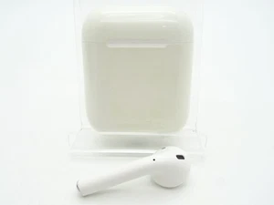 Apple Airpods 2 Gen. In Ear Kopfhörer (A1602) -Case mit Linker Ohrhörer -Händler - Bild 1 von 5
