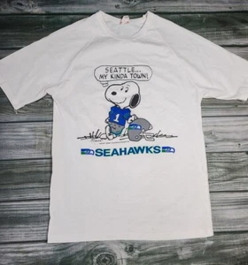 Snoopy 1958 Seahawks Einzelstichhemd NFL Muskatnussmühlen M Medium - Bild 1 von 6