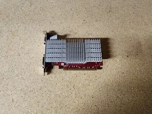 MSI Radeon R5450-MD512D3H/LP 512 MB DDR3 Desktop Video Card Full Height - Picture 1 of 3