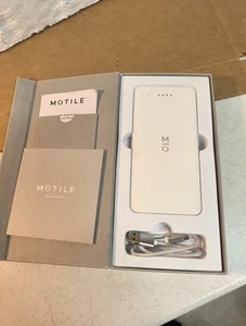 Motile Charger 10,000 mAh Qi Certified Wireless Power Bank Fast Charge White - Picture 1 of 4