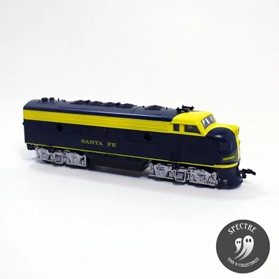 Like Like Santa Fe F3A Diesel 8157 Locomotive HO Scale Train - Tested - Image 1 of 4