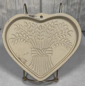 Pampered Chef Stoneware Cookie Mold SHEAVES OF WHEAT/BOUNTIFUL HEART#2933 - Picture 1 of 3