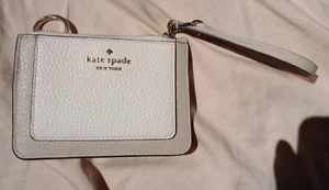 Kate Spade new york white Leather Small Card Key Wristlet Wallet Zipper - Picture 1 of 3