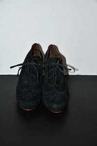 Niluh Djelantik for Flannel Black Suede Tie Pump in Size: 9.5 - 41 Great Conditi - Imagen 1 de 7