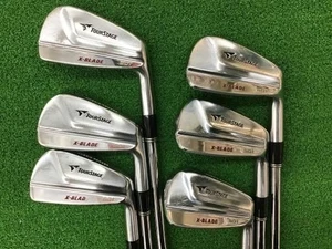 BRIDGESTONE TOURSTAGE X-BLADE 901 Iron Set IR DG S - Picture 1 of 5