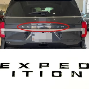 Puerta trasera negra brillante EXPEDICIÓN letras emblema FIT 2022-2024 EXPEDITION - Imagen 1 de 3