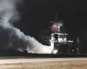 Night Time Test Firing Space Shuttle 8X12 PHOTOGRAPH - Picture 1 of 1