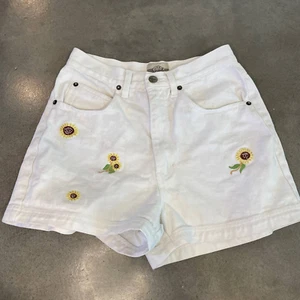 90s Vintage Republic Denim White sunflower high rise shorts juniors size 7 small - Picture 1 of 5