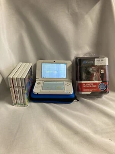 Nintendo 3DS XL White Console & Games Bundle W Case & New Changer VGC Free Post - Picture 1 of 24