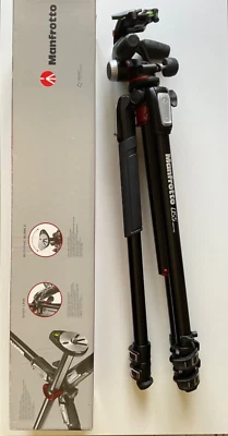 Manfrotto Stativ MK055XPRO3-3W inklusive 3-Wege-Neiger | Manfrotto Stative - Bild 1 von 3