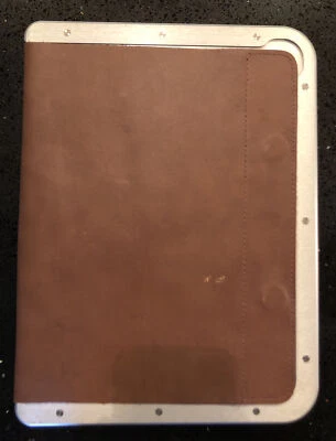“Fine Grain” Leather Wood Metal Storage Protector Case Tablets iPad - Image 1 of 4