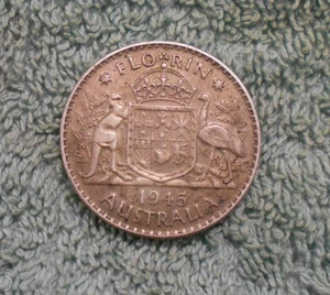 1945  AUSTRALIAN STERLING SILVER FLORIN TWO SHILLING  COIN - Picture 1 of 2