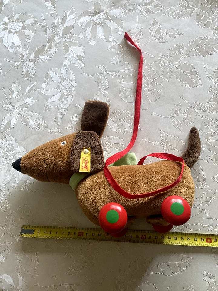 Lauras Stern Beschütz-mich-Hund von Steiff 024016 Dackel auf Rädern - Bild 1 von 1