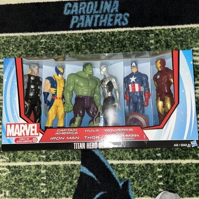 JUEGO DE 6 FIGURAS DE ACCIÓN MARVEL TITAN HERO SERIES 12" EXCLUSIVO OBJETIVO 2013 Foto 1 de 4