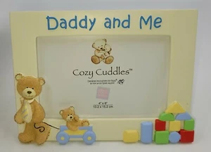 MARCO DE FOTOS COZY CUDDLES DADDY AND ME 4X6 [RUSS] - Imagen 1 de 2