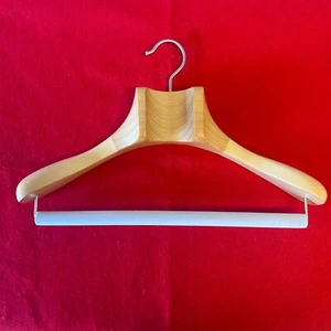 Luxury Wooden Suit Hangers (Set of 3) - Picture 1 of 2