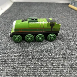 Thomas & seine Freunde Holzeisenbahn Gator BDG06 Zug Panzer Lok - Bild 1 von 6