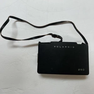 Vintage 1960 Polaroid 250 Land Camera Very Good With Manual - Picture 1 of 10