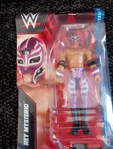 WWE Basic Series 132 Rey Mysterio Action Figure Toy NIB SALVAGE PACKAGING M96 - Picture 1 of 1