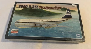 Minicraft BOAC B-377 Stratocruiser 1/144 Scale Model Kit 2001 NIP - Picture 1 of 9