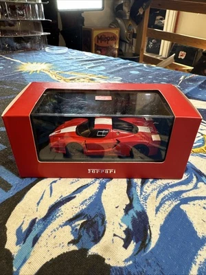 MIB Ixo Models 1/43 Scale Diecast FER031 Ferrari FXX  2005 Red/White - Image 1 of 4