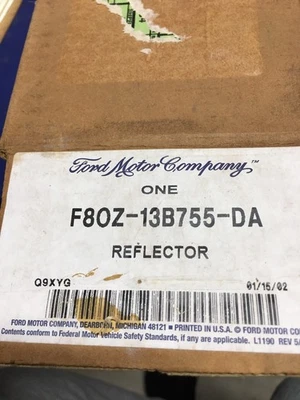 F80Z13B755DA 1998-2002 LINCOLN CONTINENTAL PUERTA DELANTERA IZQUIERDA LENTE LUZ CORTESÍA Foto 1 de 2