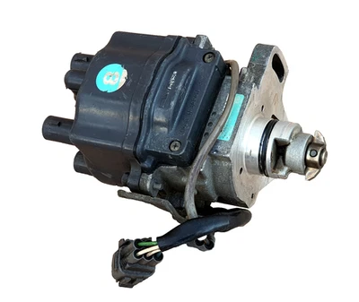 Toyota Corolla Ae100, sprinter, trueno, Carina 93-02 Ignition Distributor 4A-FE - Image 1 of 4