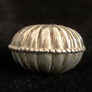 Vintage Ring gerippt Kaviar Sterling Silber Größe 6,75 skulpturales Design Nachlass - Bild 1 von 10