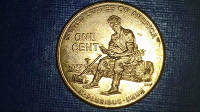 2009 Lincoln Bicentennial Penny Woody Error? [A051] - Image 1 of 2