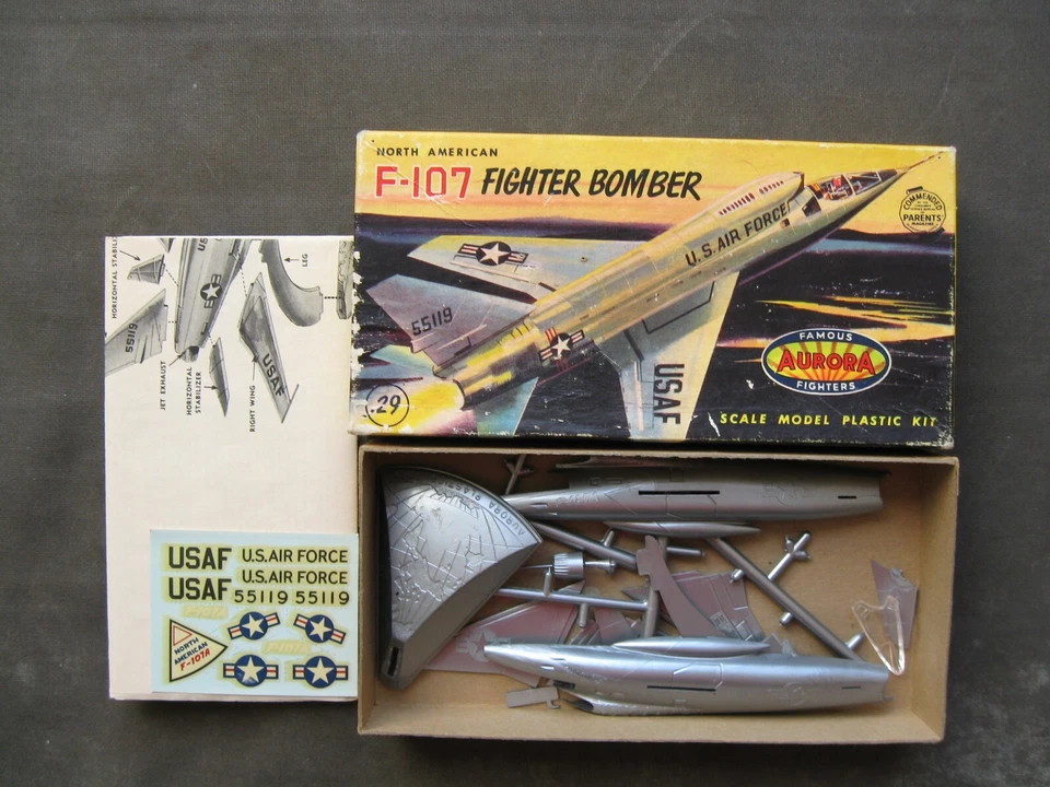 Aurora F-107 North American Fighter Bomber 1/114 1958 RARE - Image 1 of 1
