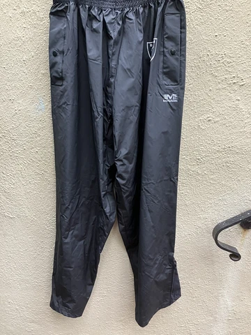 NFL Oakland Raiders  Rain Pants Men’s XL  PVC Waterproof Mirage Brand Cover