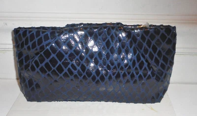 NWOT, Estee Lauder Navy Blue Glazed Diamond Pattern, Faux Leather Cosmetic Bag - Изображение 1 из 4