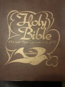 HOLY BIBLE Old & New Testament 48 cassettes set WORLD BIBLE SOCIETY Scourby KJV - Picture 1 of 2
