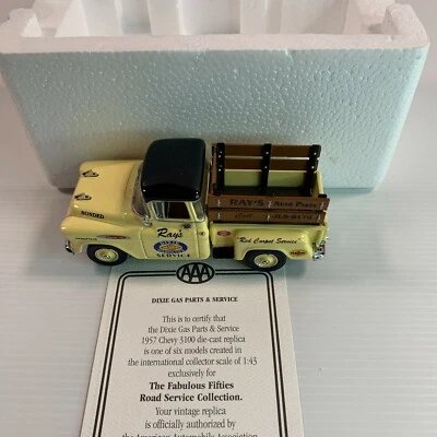 Camioneta Chevrolet 3100 1957 Matchbox 1/43 YRS05M - Piezas y servicio de gasolina Dixie Foto 1 de 4