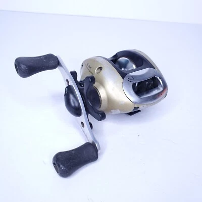 Quantum 200c LX 2 ball bearing Baitcaster Fishing Reel - Needs Knobs - Image 1 of 4