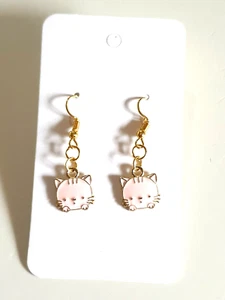 😺Sweet Pink Enamel Kitty Cat Gold Plated Earrings😺 - Picture 1 of 8