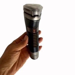 POVOS PQ8300 Waterproof 3D Floating Triple Blades Electric Shaver for Men USB - Picture 1 of 4