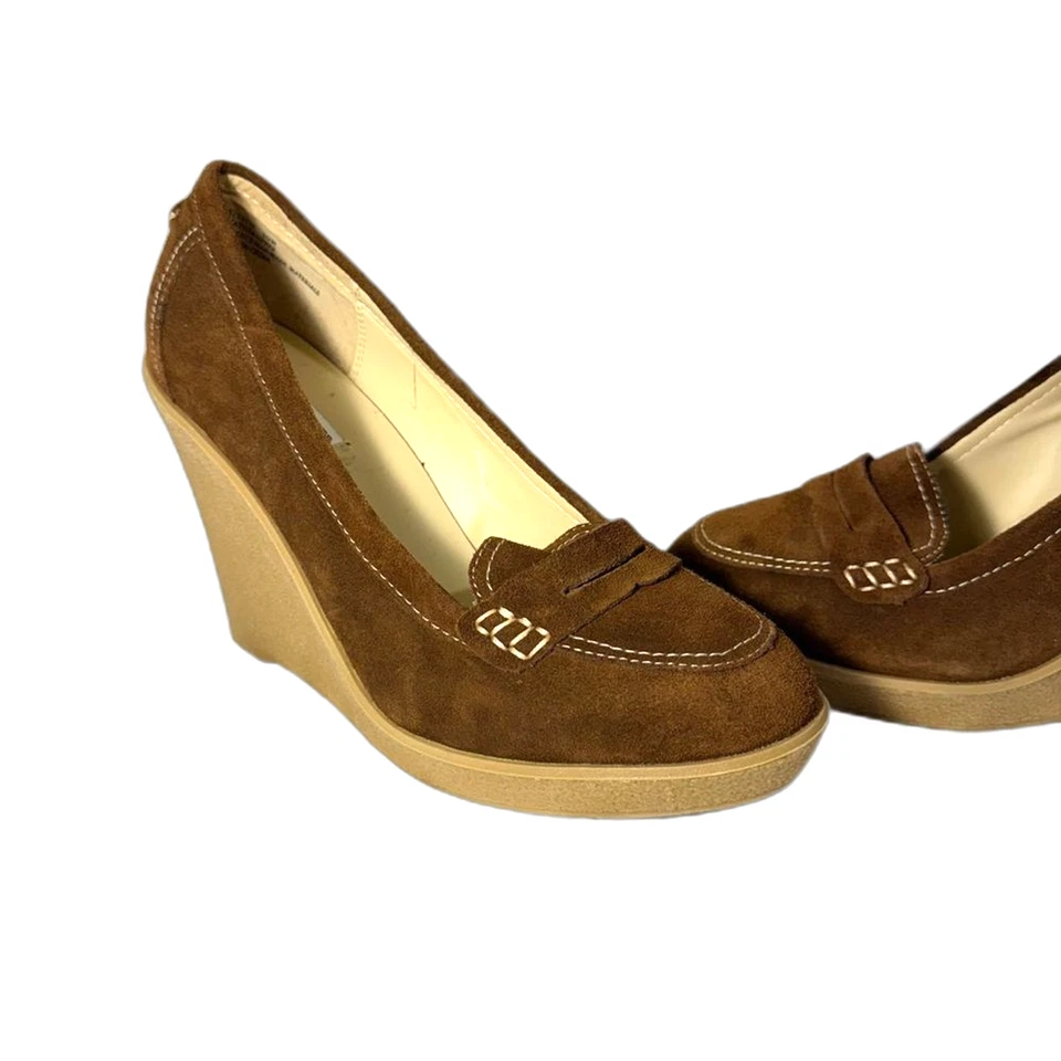 "Mocasín Kelsi Dagger 4"" tacón de cuña marrón gamuza centavo talla 10 nuevo sin etiquetas" Foto 1 de 4