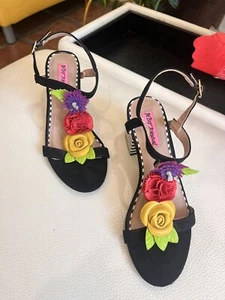 Betsy Johnson ADDE Size 5.5 Multicolor Floral Strap Buckle Block Striped Heels - Picture 1 of 14