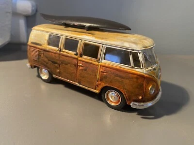 1962 Kinsmart Volkswagen Classical Bus W/surfboard - Custom & Rusted - Image 1 of 4