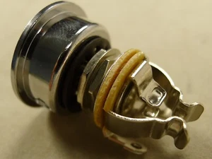 Placa conector de latón con conector de salida de múltiples puntos de contacto para teleguitarra cromada - Imagen 1 de 6